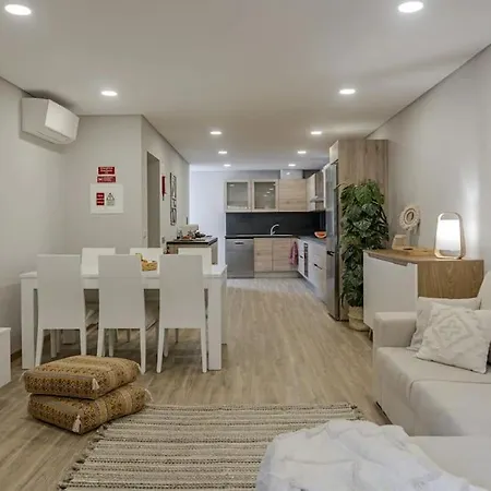 Casa Raposinhas Ii * Φουνκάλ