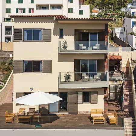 Casa Raposinhas Ii Apartment