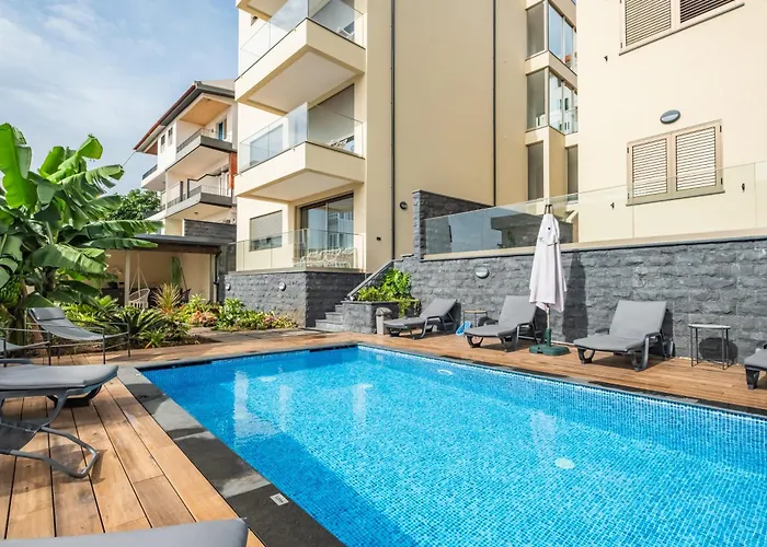 Casa Raposinhas Ii * Φουνκάλ